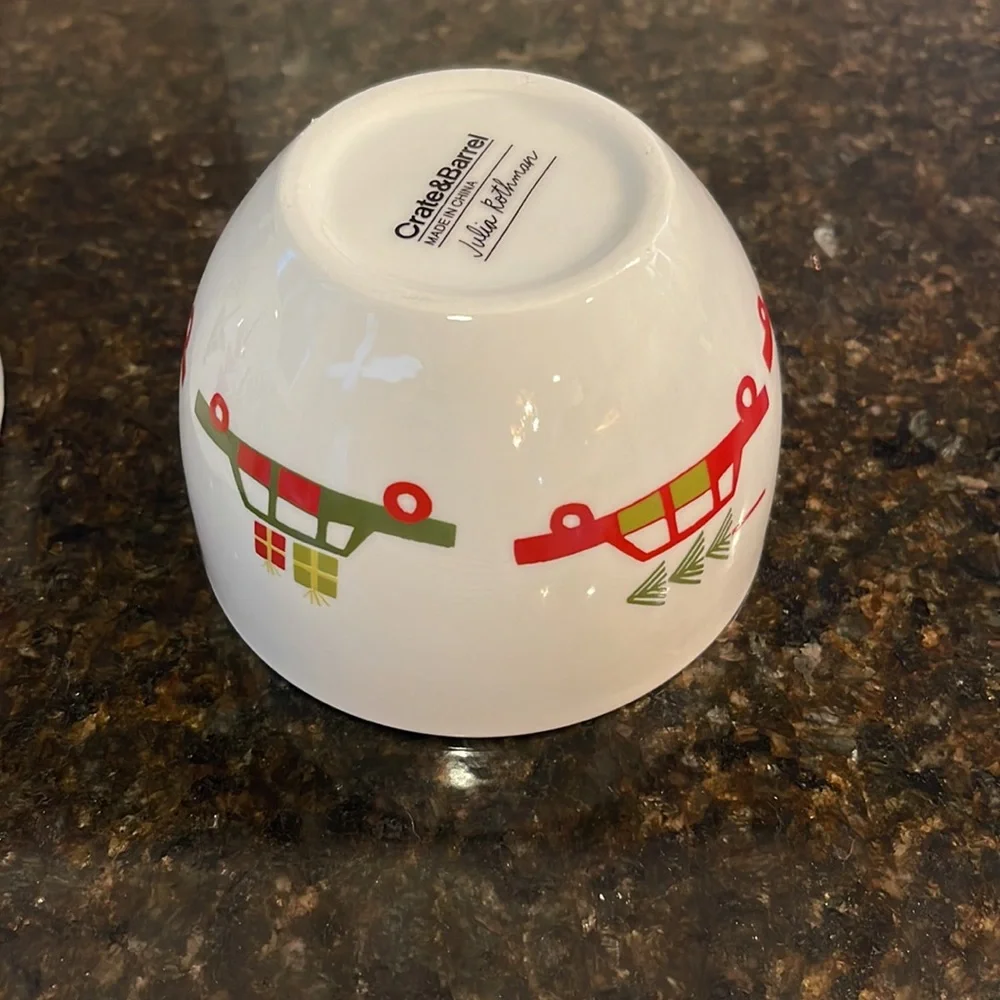 Crate&Barrel set of three nesting bowls Julia Rothman Holiday